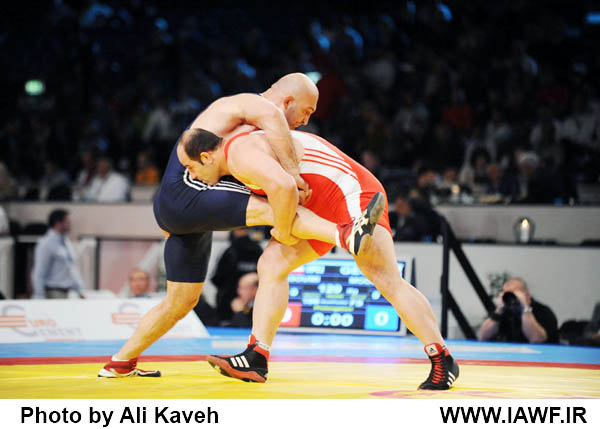 http://www.iawf.ir/stories/akhbar/31-6-88/01/13_exposure.jpg