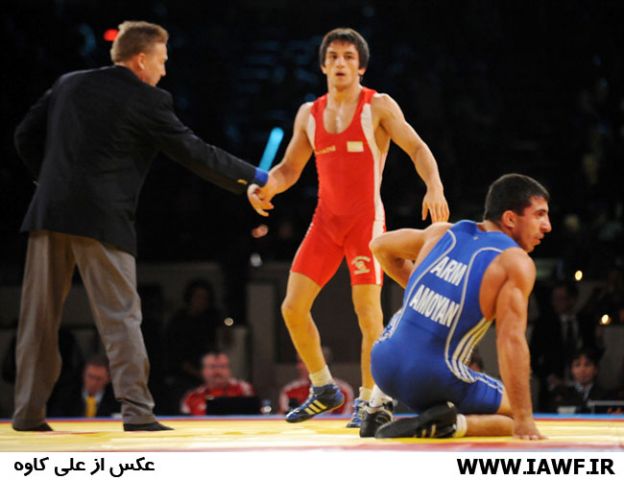 http://www.iawf.ir/mambots/content/multithumb/images/b.640.480.0.0.stories.akhbar.4-7-88.c%20(13).jpg