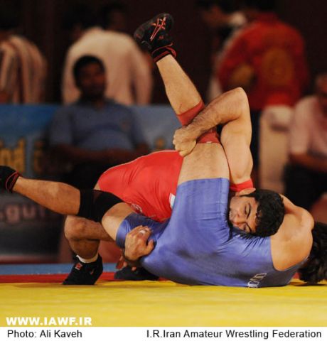 http://www.iawf.ir/mambots/content/multithumb/images/b.640.480.0.0.stories.akhbar.asiazad-16-2-88.2%20(7).jpg