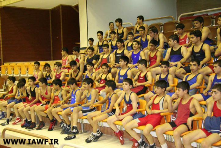 http://www.iawf.ir/mambots/content/multithumb/images/b.648.486.0.0.stories.akhbar.estedad-21-9-87%20(7).JPG