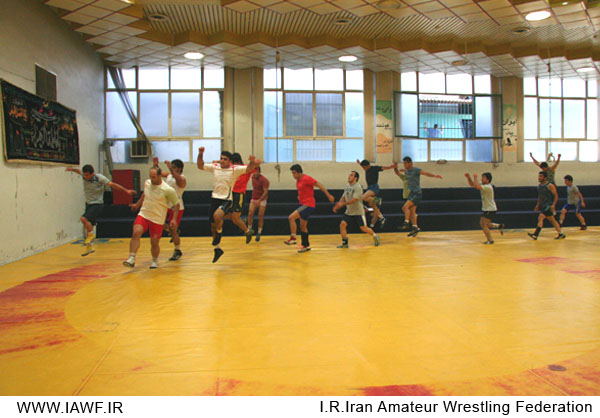 http://www.iawf.ir/stories/akhbar/10-3-88/IMG_1110.JPG