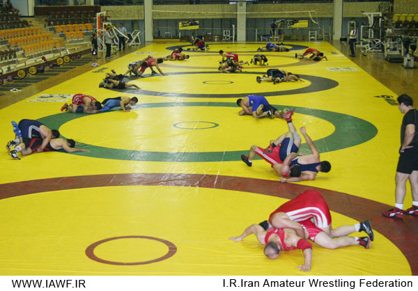http://www.iawf.ir/stories/akhbar/10-4-88/IMG_2095.JPG