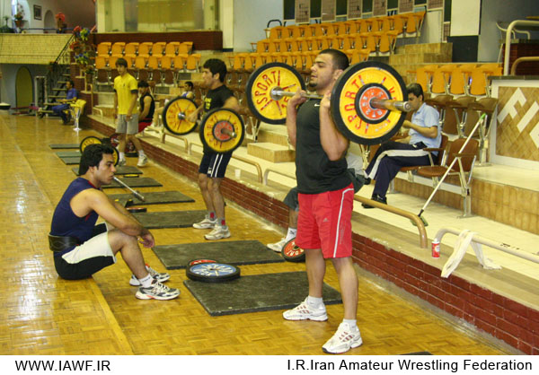 http://www.iawf.ir/stories/akhbar/10-4-88/IMG_2110.JPG