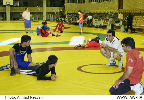 http://www.iawf.ir/stories/akhbar/17-6-88/IMG_5751.JPG