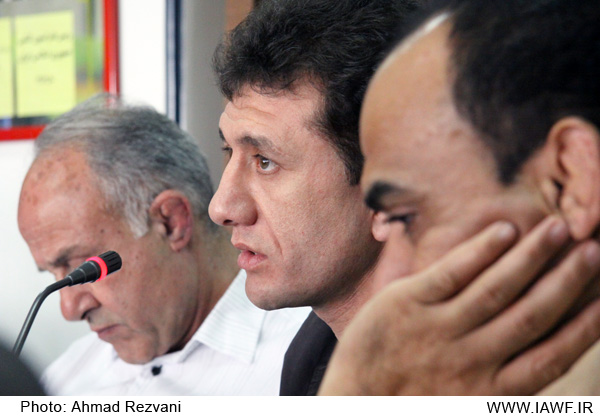 http://www.iawf.ir/stories/akhbar/21-7-88/IMG_4111.JPG